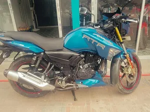 TVS Apache RTR 160 2V 2018 Blue