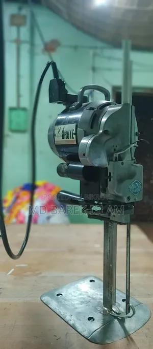 গার্মেন্টস কাটিং মেশিন ১০ ইঞ্চি