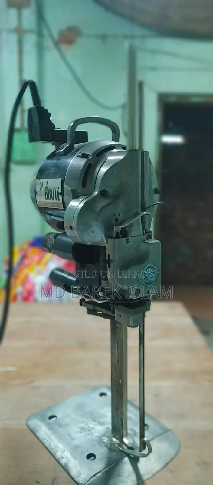 গার্মেন্টস কাটিং মেশিন ১০ ইঞ্চি