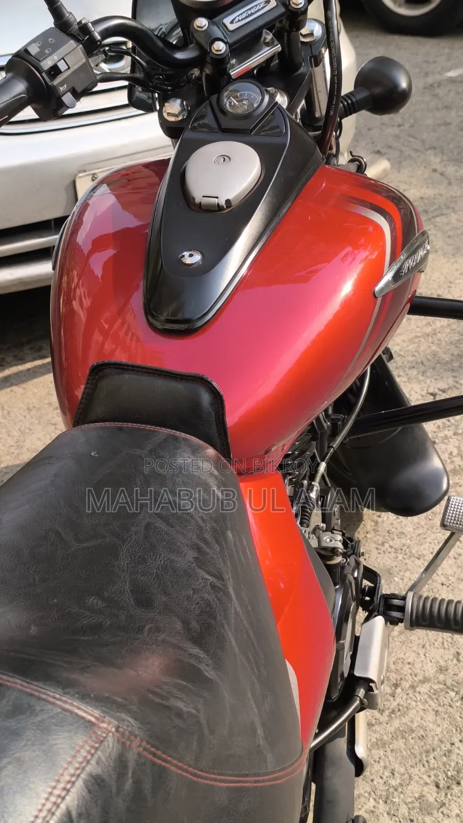 বাজাজ এভেঞ্জার ১৬০ স্ট্রিট ২০২১ লাল