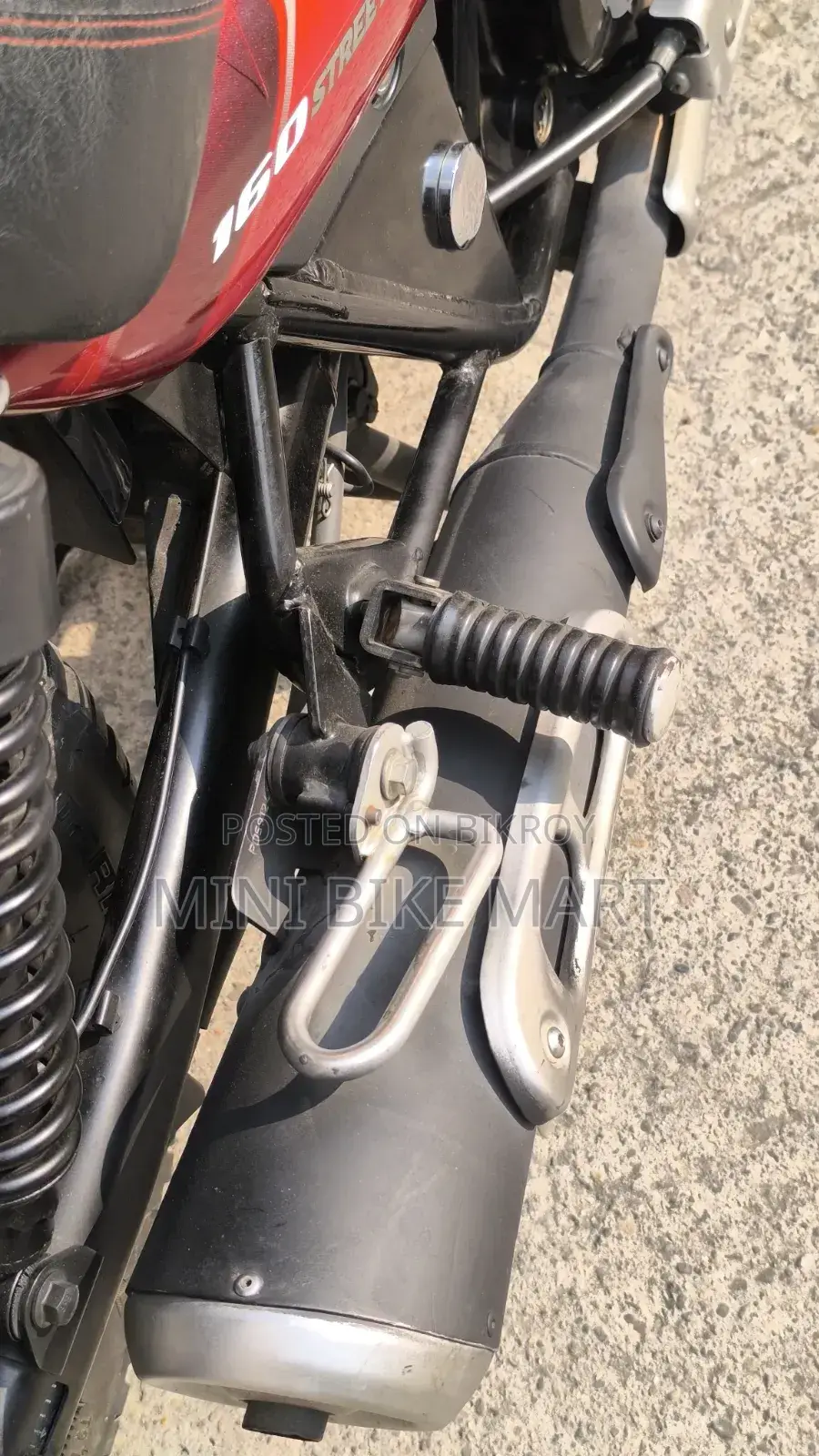 Bajaj Avenger 160 Street 2021 Red