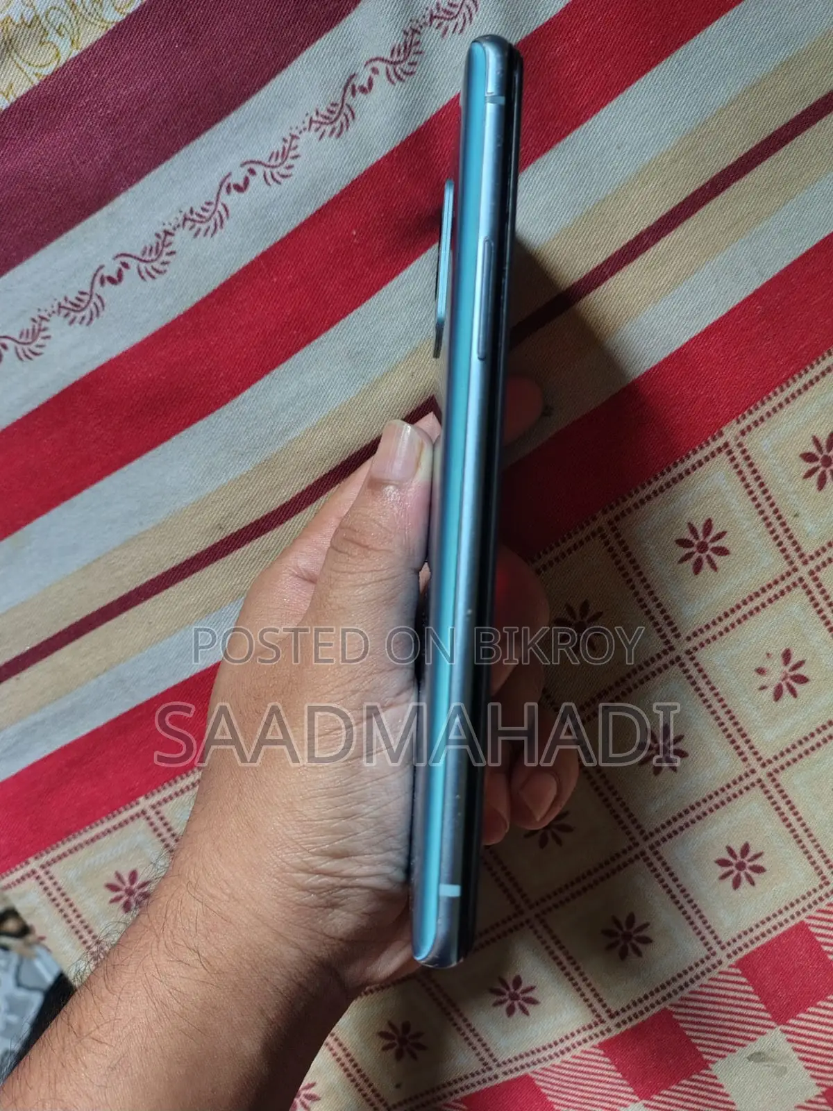 নতুন ওয়ানপ্লাস ৯আর ১২৮ জিবি ব্লু