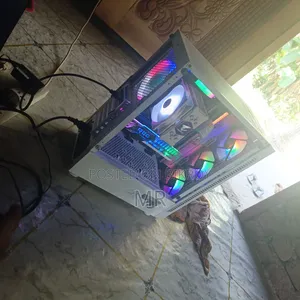 Desktop Computer Gigabyte 8GB AMD Ryzen 5 SSD 250GB