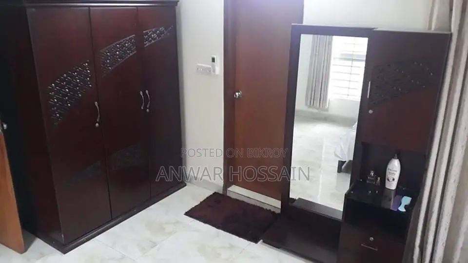 বসুন্ধরায় সাজানো ৩-বেডরুমের বাড়ি বিক্রয়ের জন্য