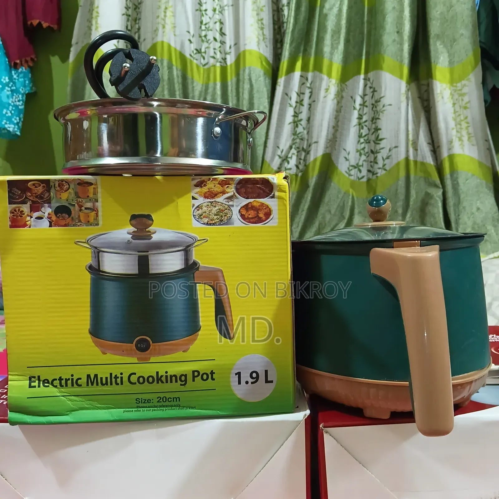 Multifunctional Electric MultiCooking Pot 1.9L With Steamer -Brand New