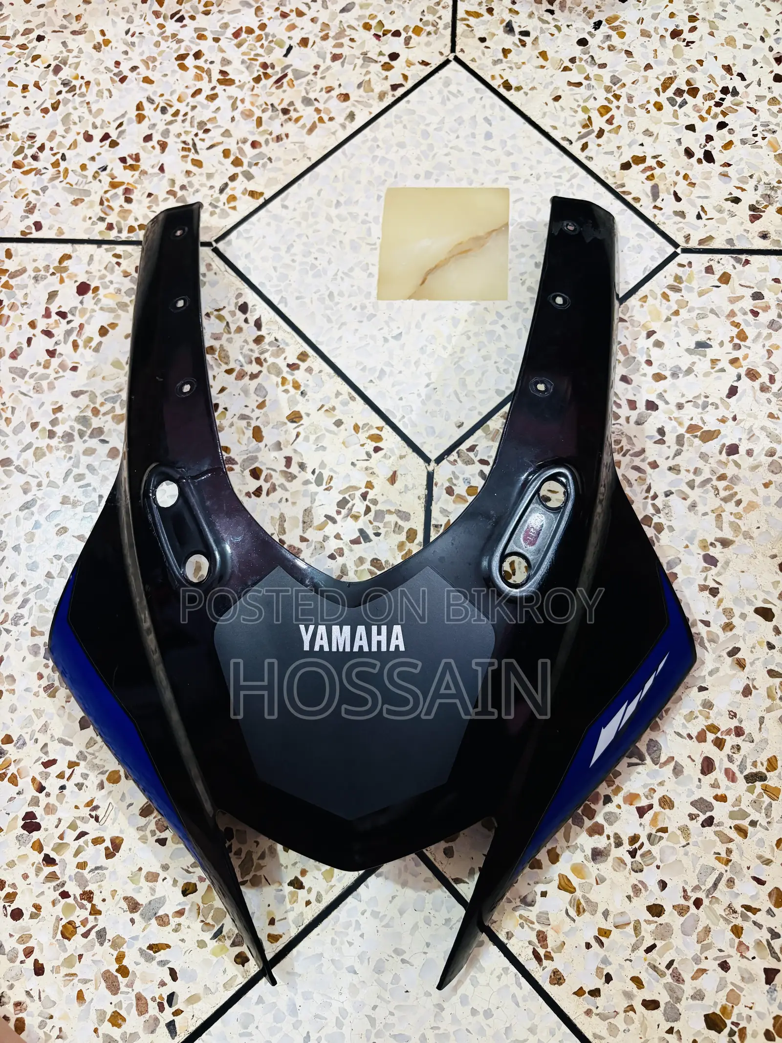 R15m Face Mask
