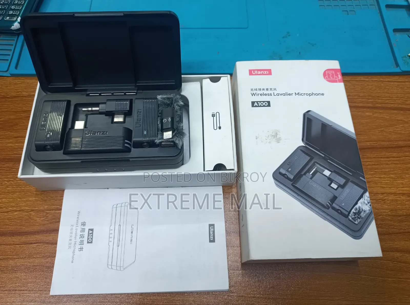 Ulanzi A100 Wireless Microphone