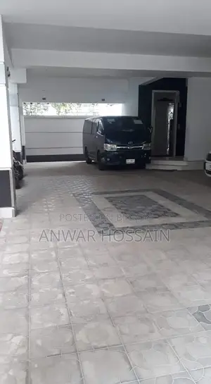 বসুন্ধরায় সাজানো ৩-বেডরুমের বাড়ি বিক্রয়ের জন্য