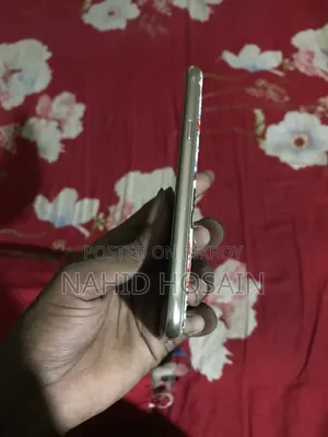 স্যামসাং গ্যালাক্সি জে৩ ১৬ জিবি গোল্ড