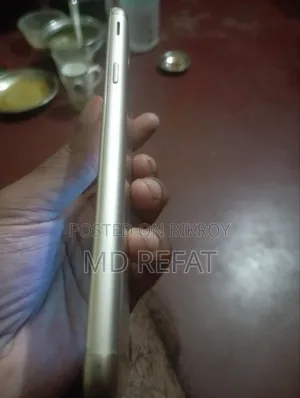 স্যামসাং গ্যালাক্সি জে৫ প্রাইম ১৬ জিবি গোল্ড