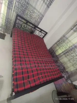 High-Quality Steel Bed