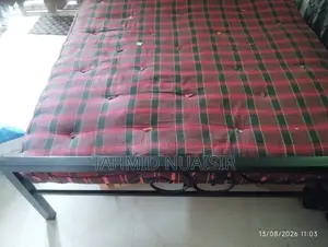 High-Quality Steel Bed