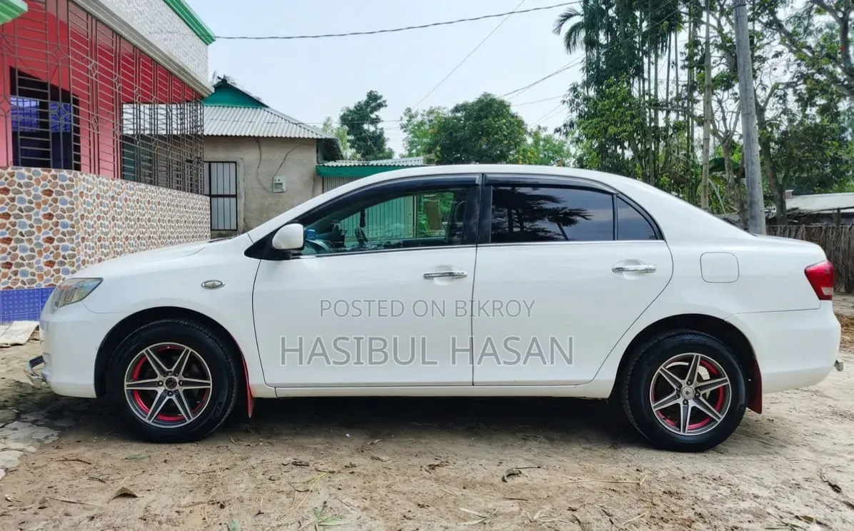 Toyota Axio 2009 White