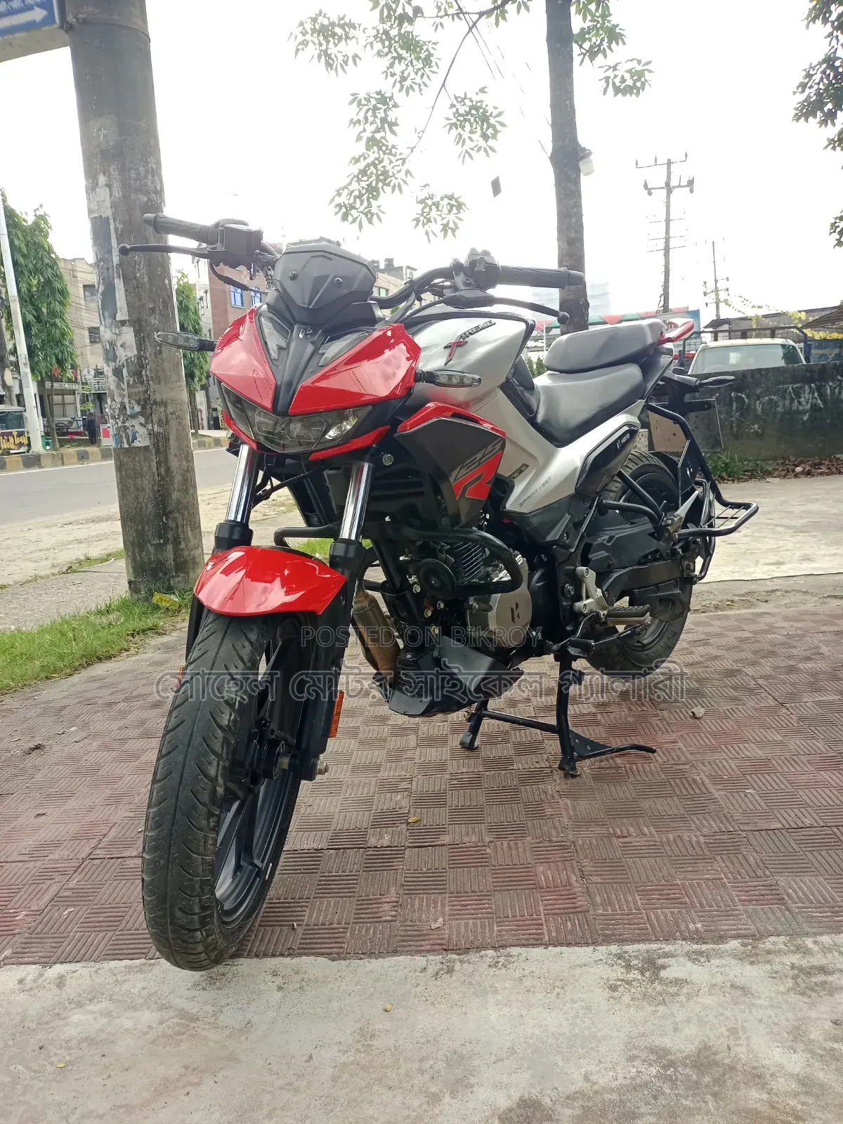 Hero Xtreme 125R 2025 Red