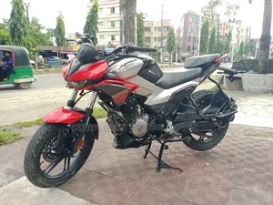 Hero Xtreme 125R 2025 Red