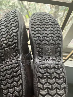Apex Sandals