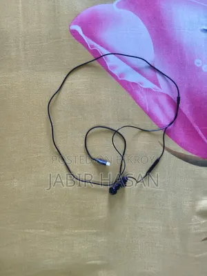 একেজি টাইপ-সি ইয়ারফোনস