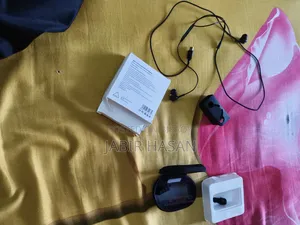 একেজি টাইপ-সি ইয়ারফোনস