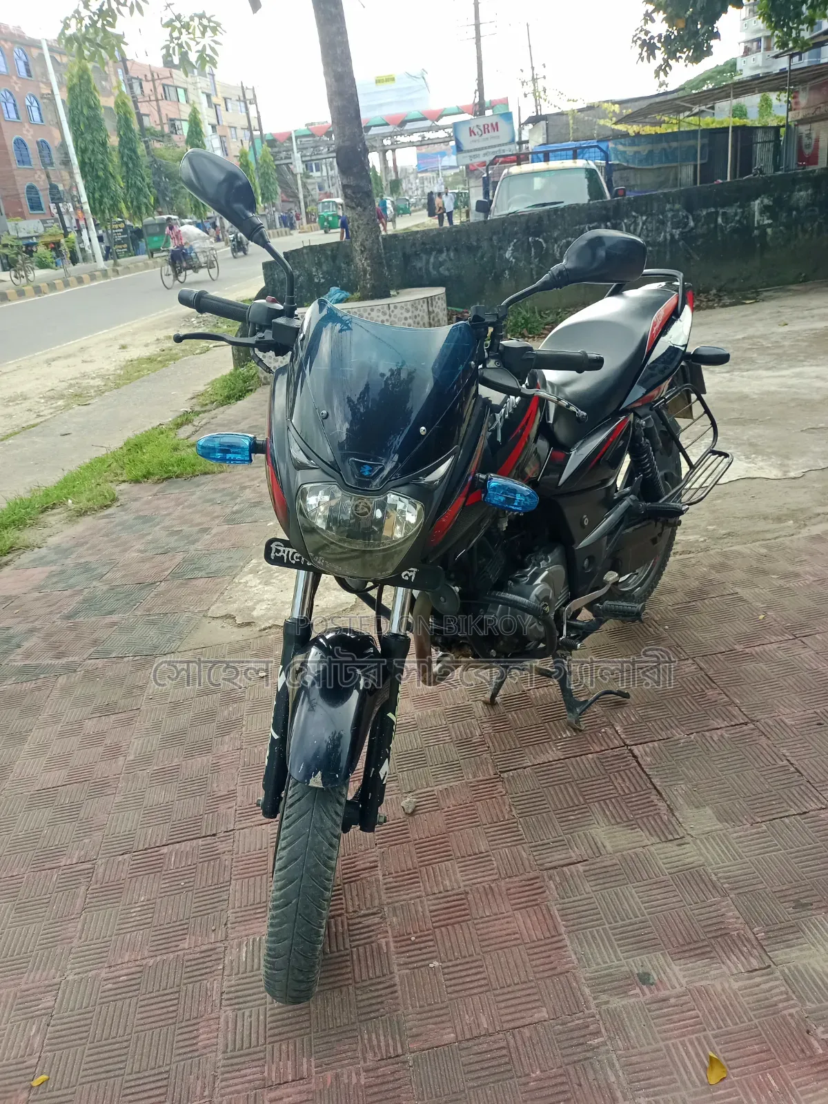বাজাজ পালসার ১৫০ ২০১৮ কালো