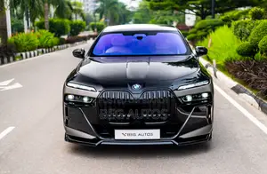 New BMW i7 2025