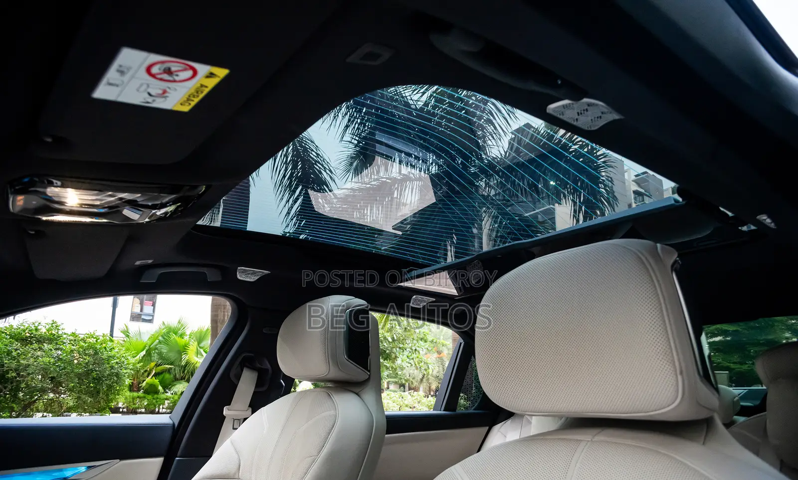 New BMW i7 2025