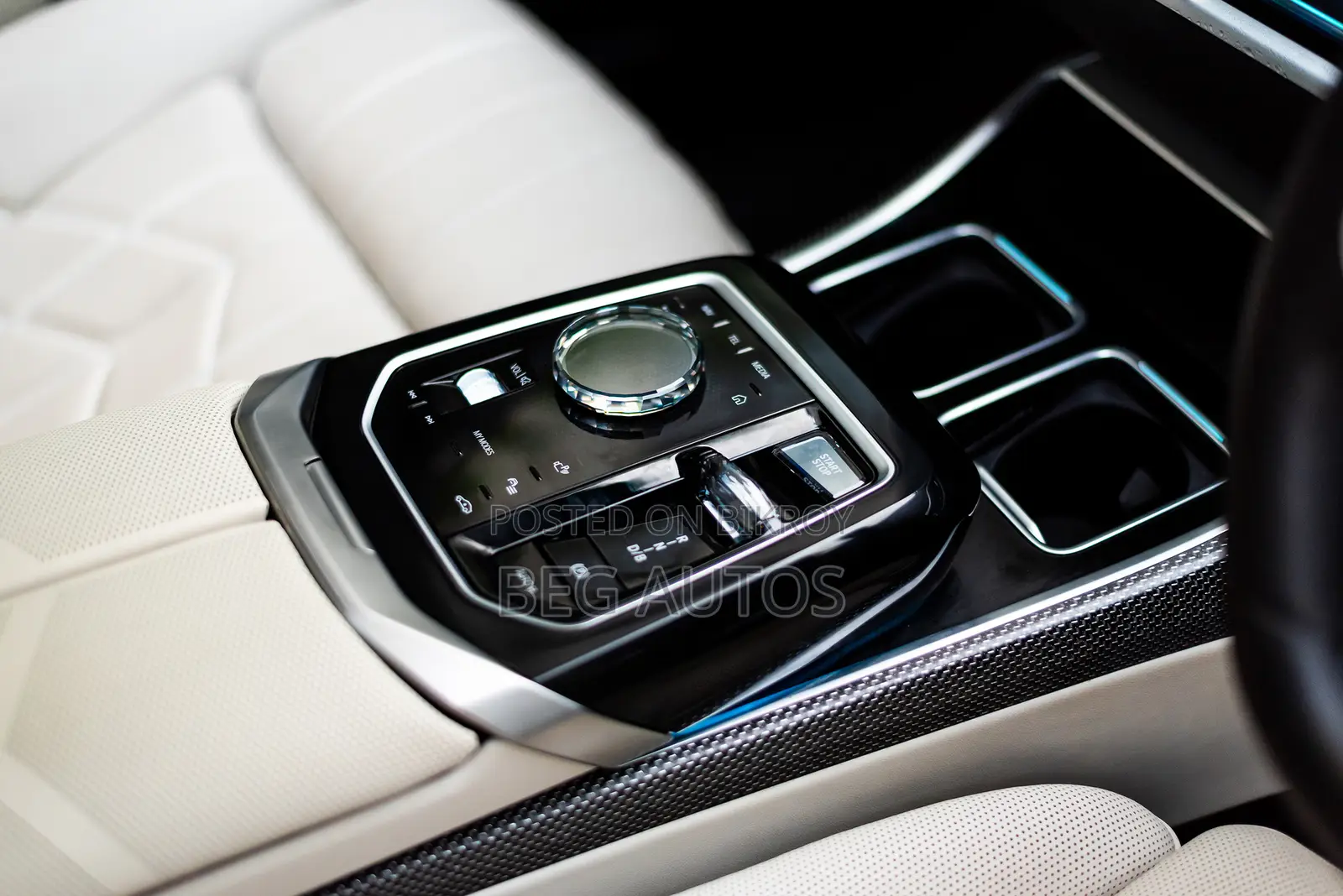 New BMW i7 2025