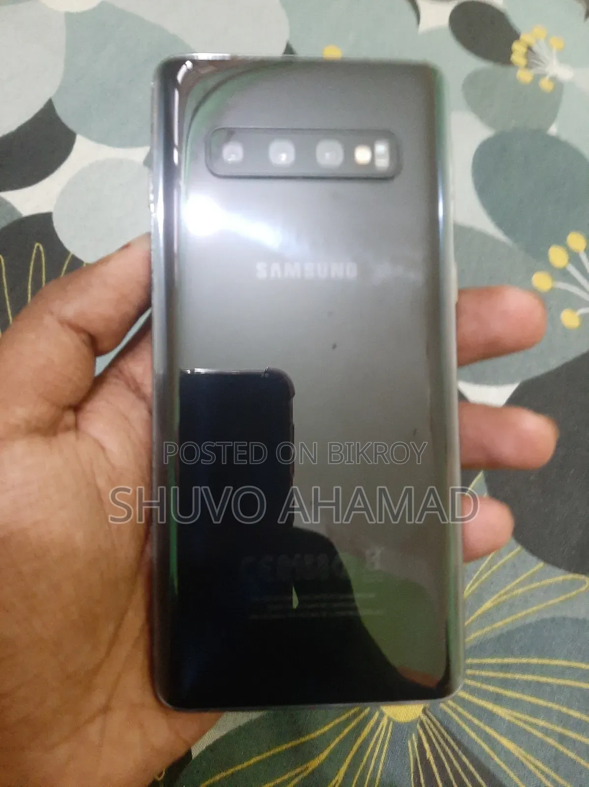 New Samsung Galaxy S10 128 GB Black