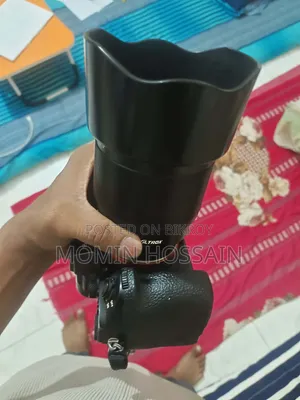 সনি এ৭টু উইথ ভিলট্রক্স ৮৫ ১.৮