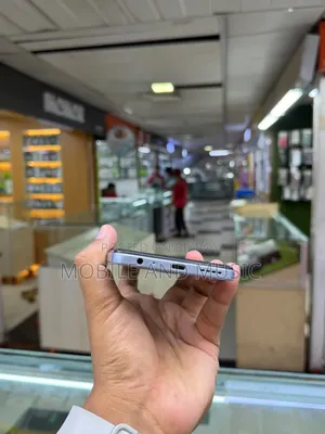 Vivo Y22s 128 GB Blue