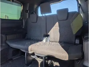 Toyota Noah 1.8 Front-Wheel Drive Hybrid (7-seater) 2021 Black