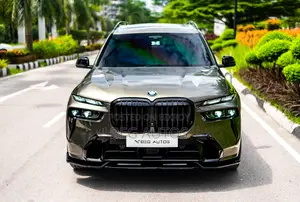 BMW X7 xDrive40i 2022 Green