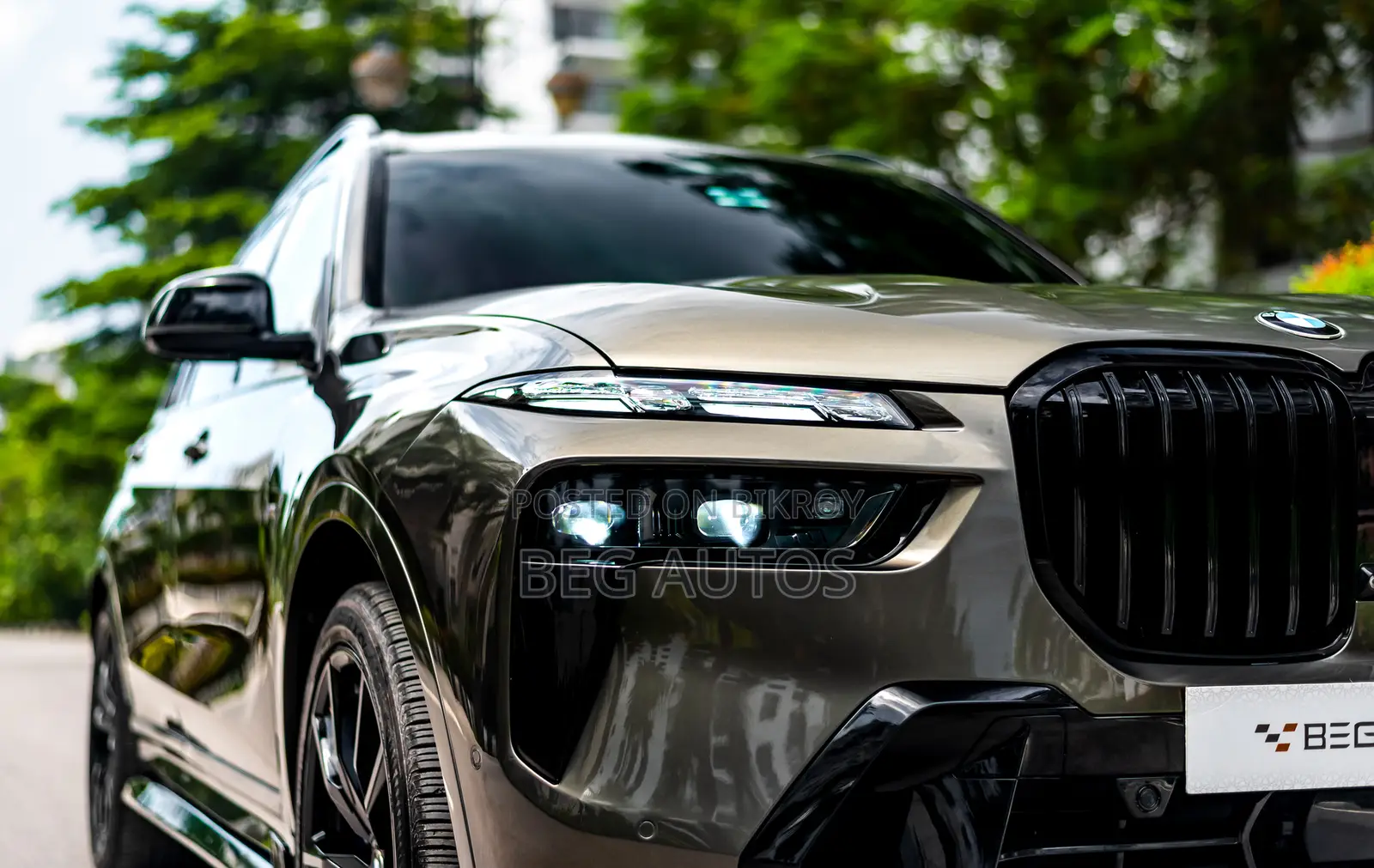 BMW X7 xDrive40i 2022 Green