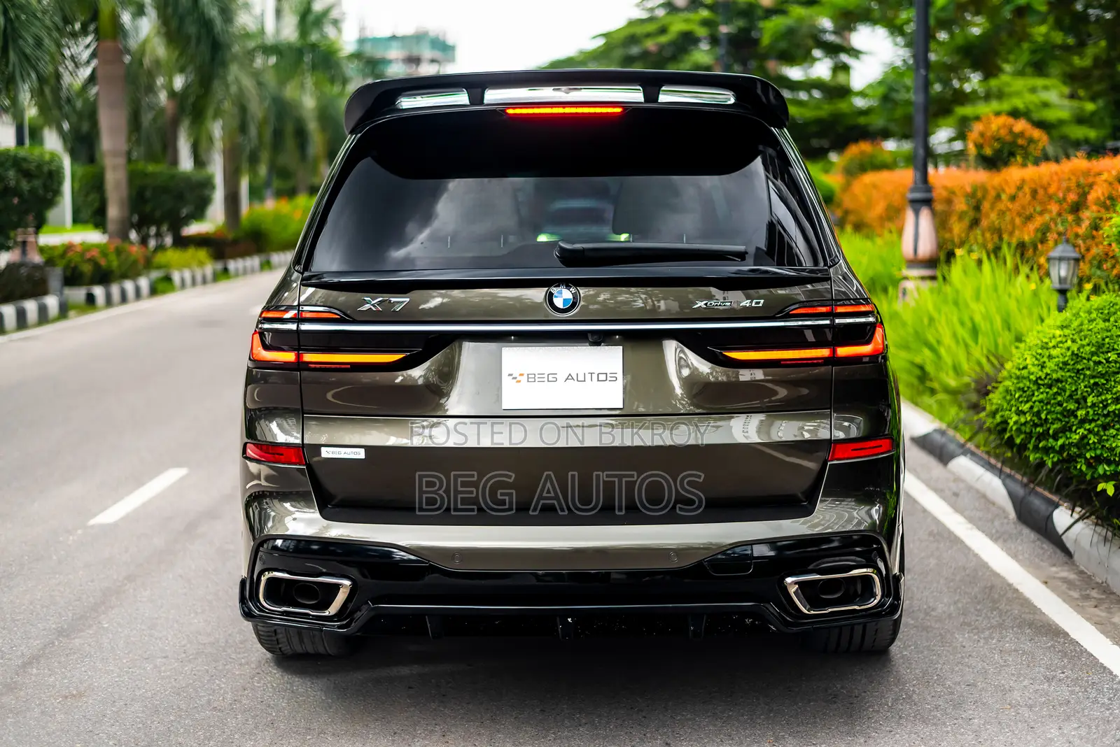 BMW X7 xDrive40i 2022 Green