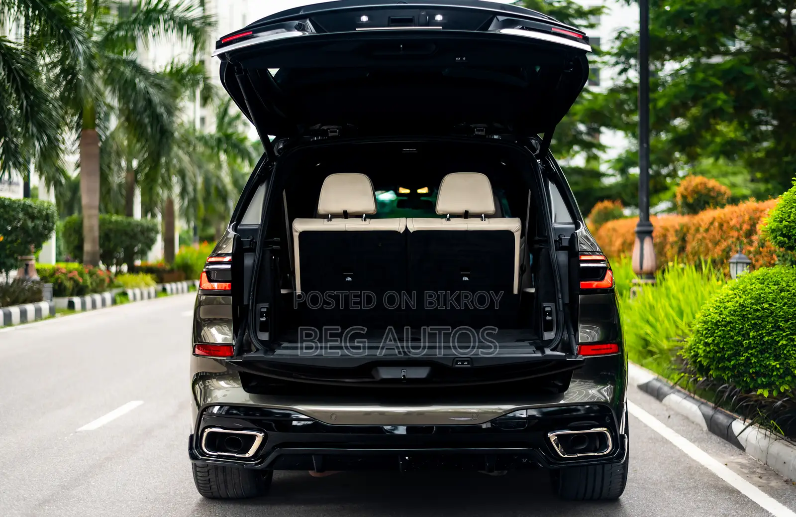 BMW X7 xDrive40i 2022 Green