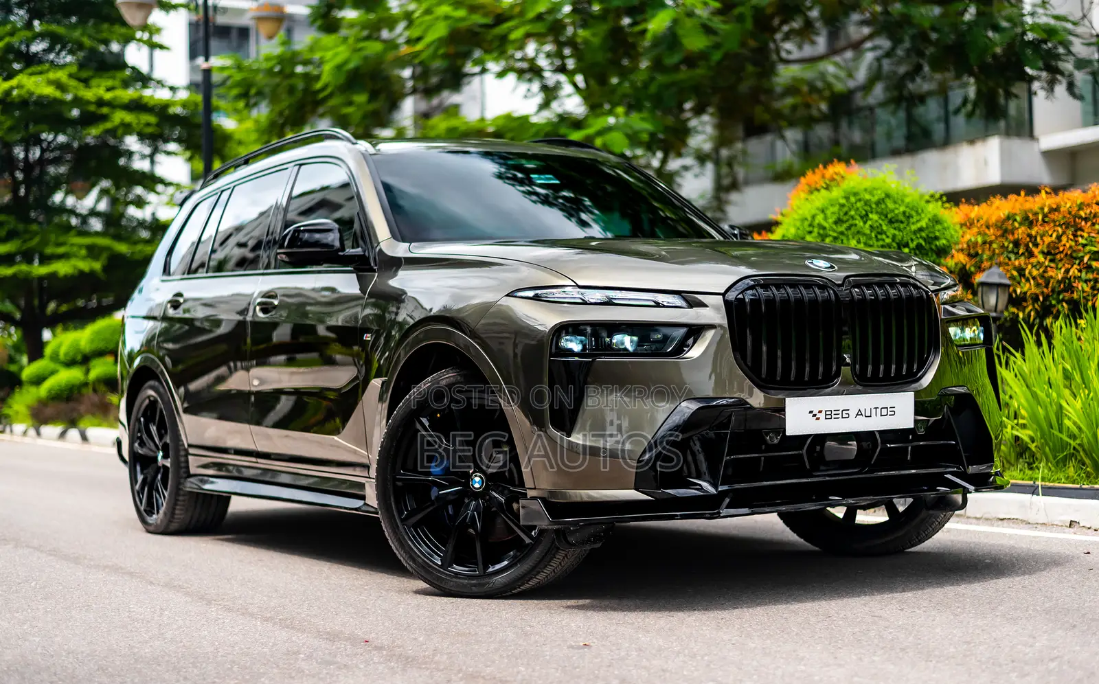 BMW X7 xDrive40i 2022 Green