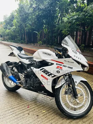 Suzuki GS 2022 Black