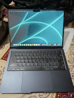 Laptop Apple MacBook Air 2023 M2 8GB Apple M2 SSD 256GB