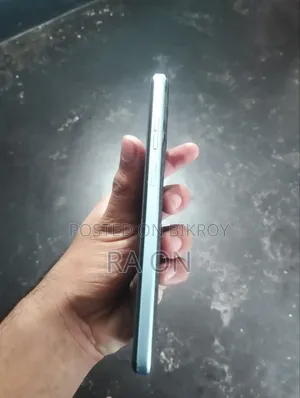 মোটরোহিলা মোটো জি২৪ ১২৮ জিবি ব্লু
