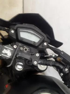 Runner Bolt 165R 2025 Black
