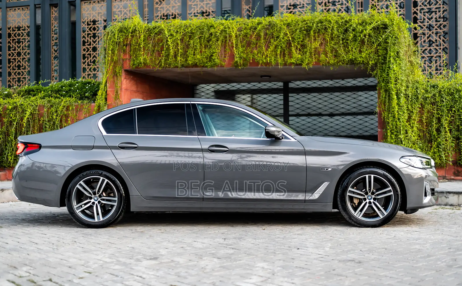 BMW 530 2021 Gray
