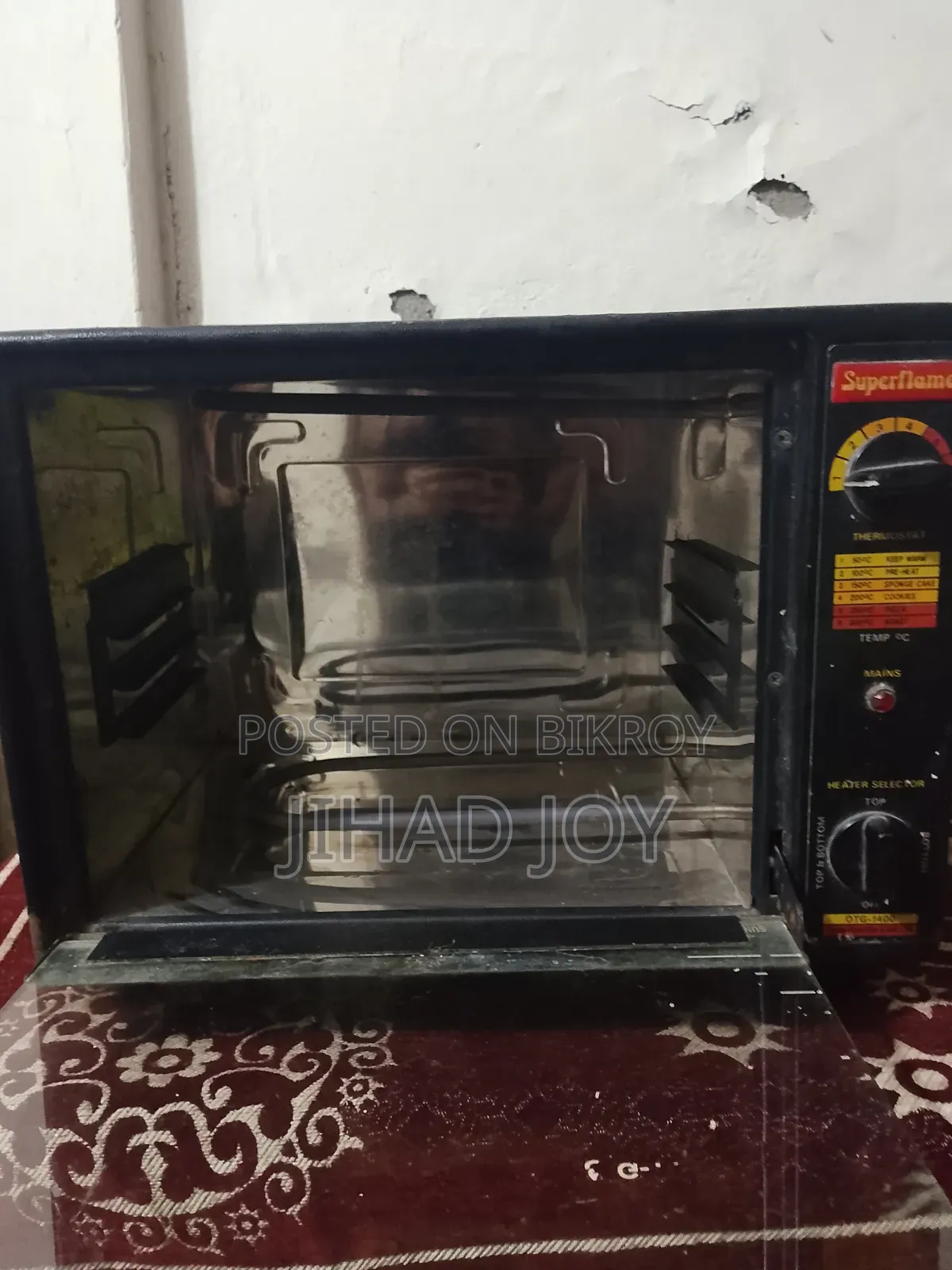 Kitchen Oven