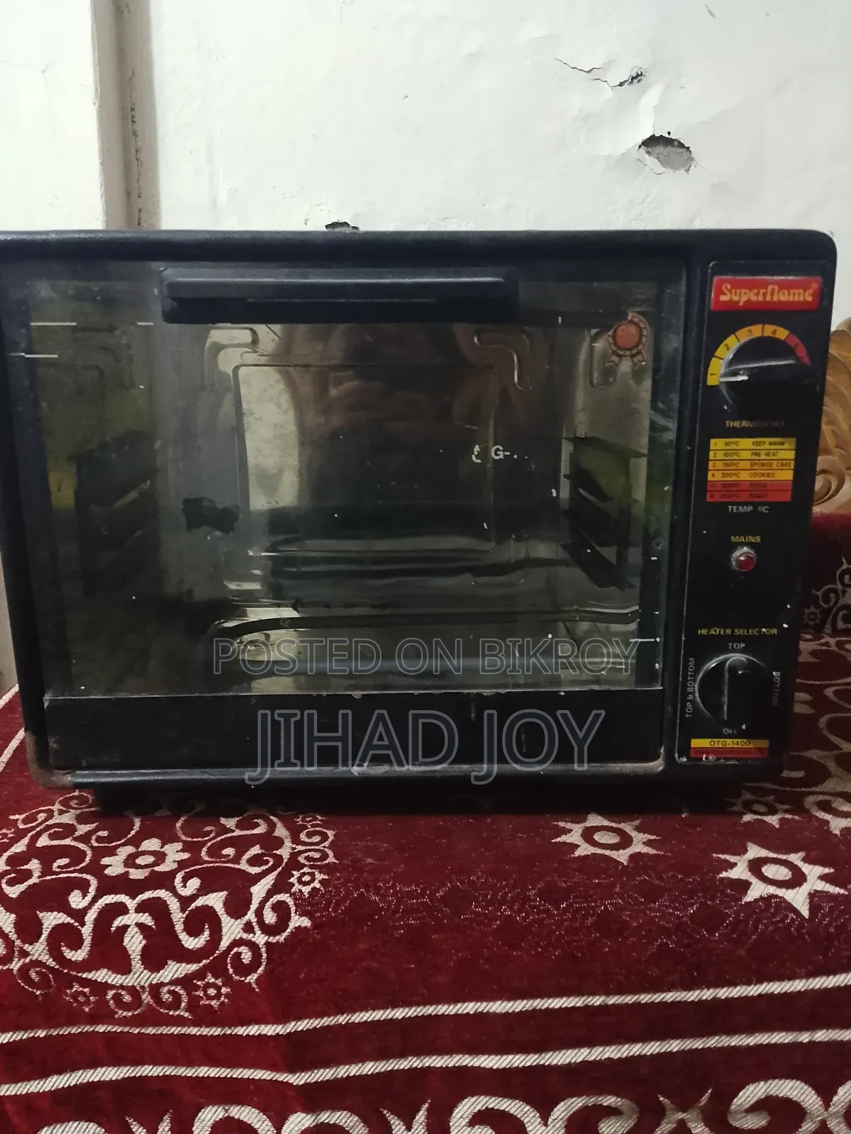 Kitchen Oven