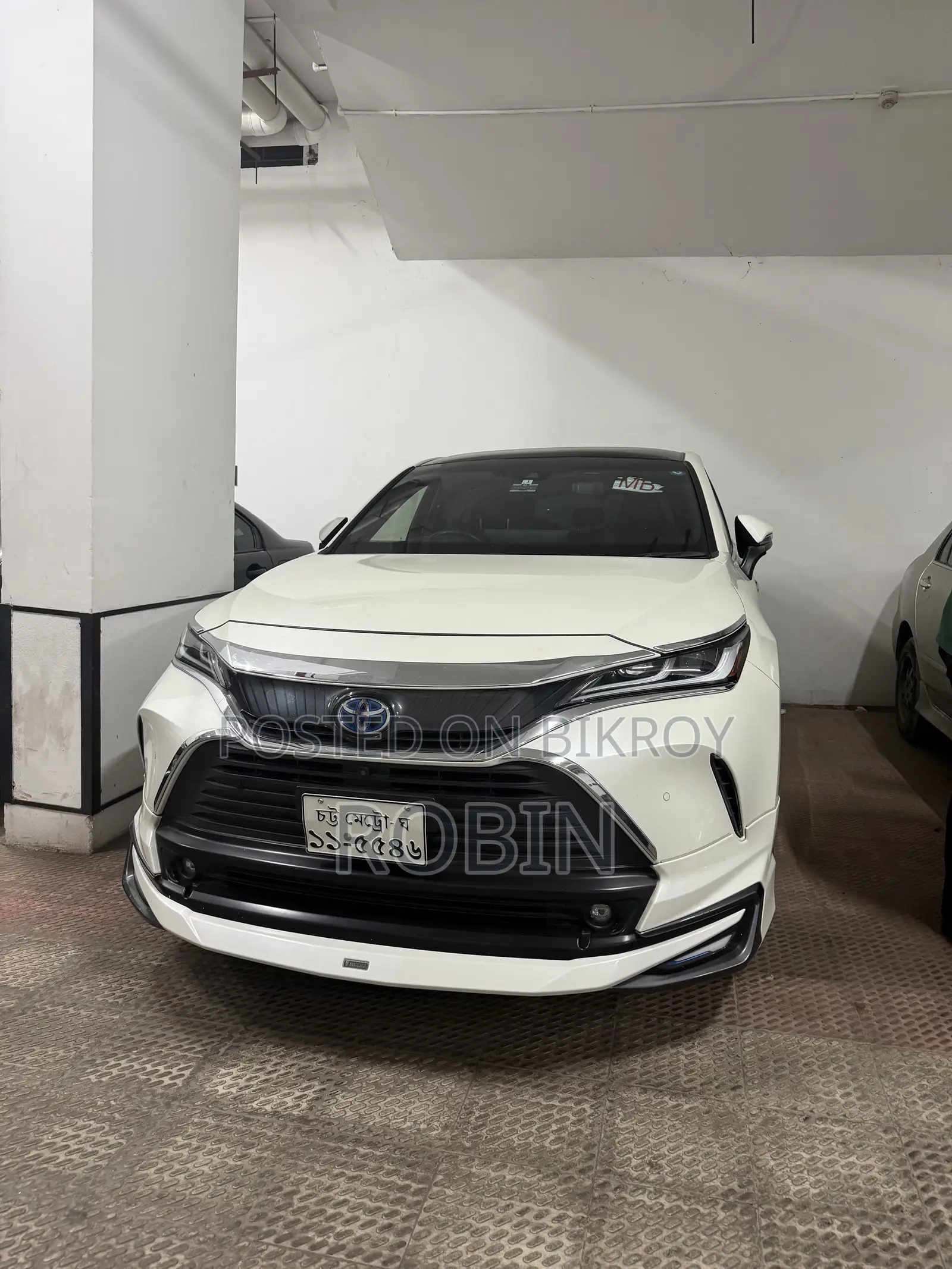Toyota Harrier Z 2020 Pearl