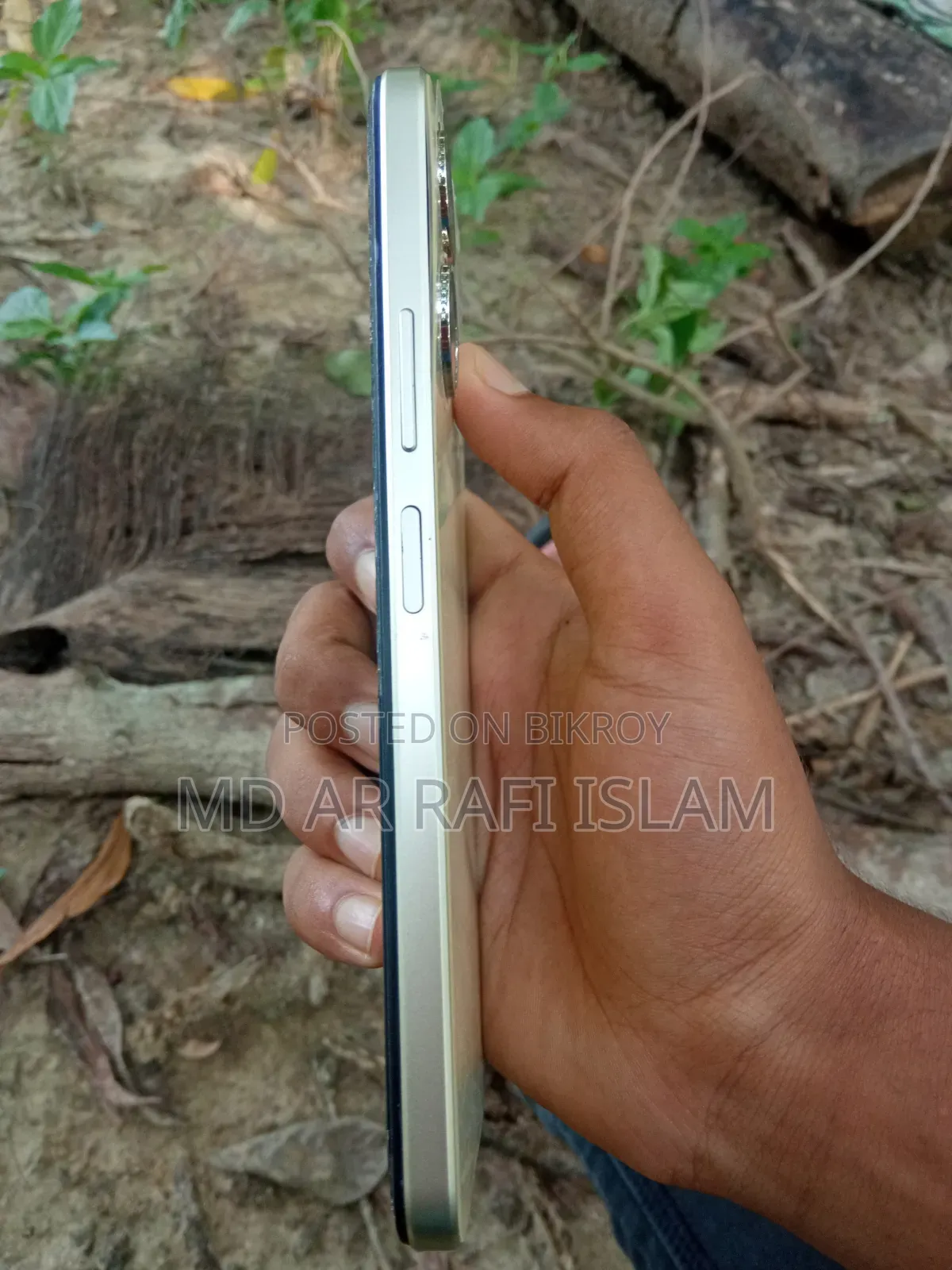 Vivo Y16 64 GB Gold