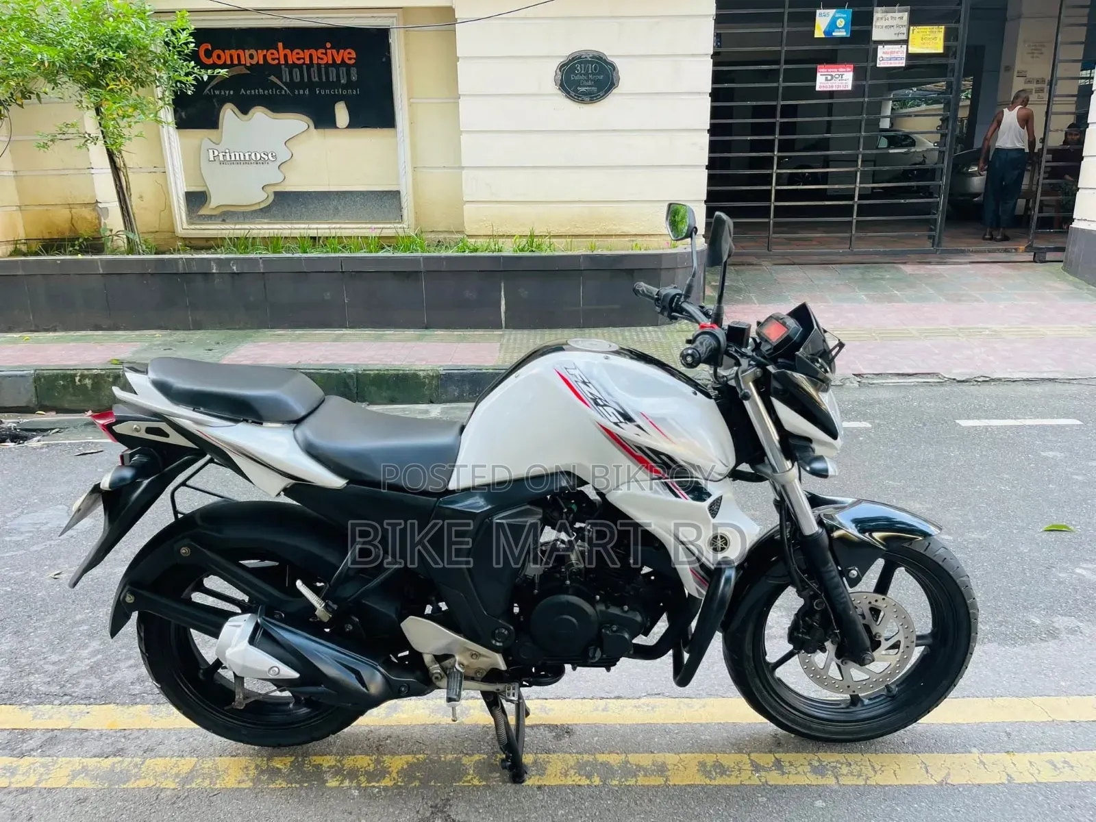 Yamaha FZS V2 2019 White