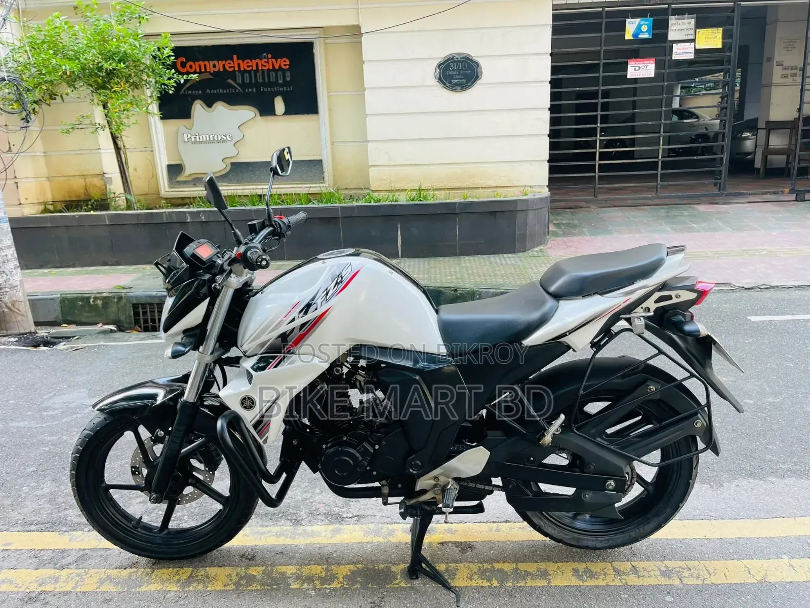 Yamaha FZS V2 2019 White