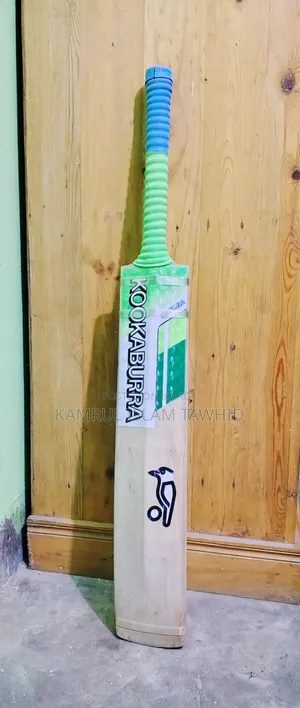 Kashmir Willow Match Bat for Sale