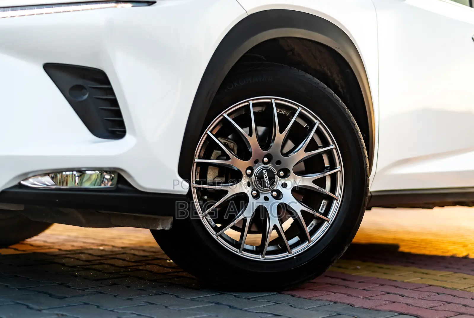 Lexus NX 300h Front-Wheel Drive 2019 White