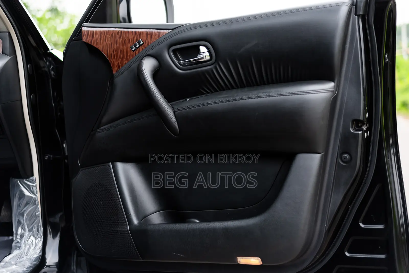 Nissan Patrol 2013 Black