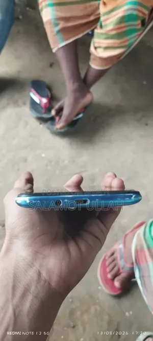 টেকনো স্পার্ক ৫ এয়ার ৩২ জিবি নীল